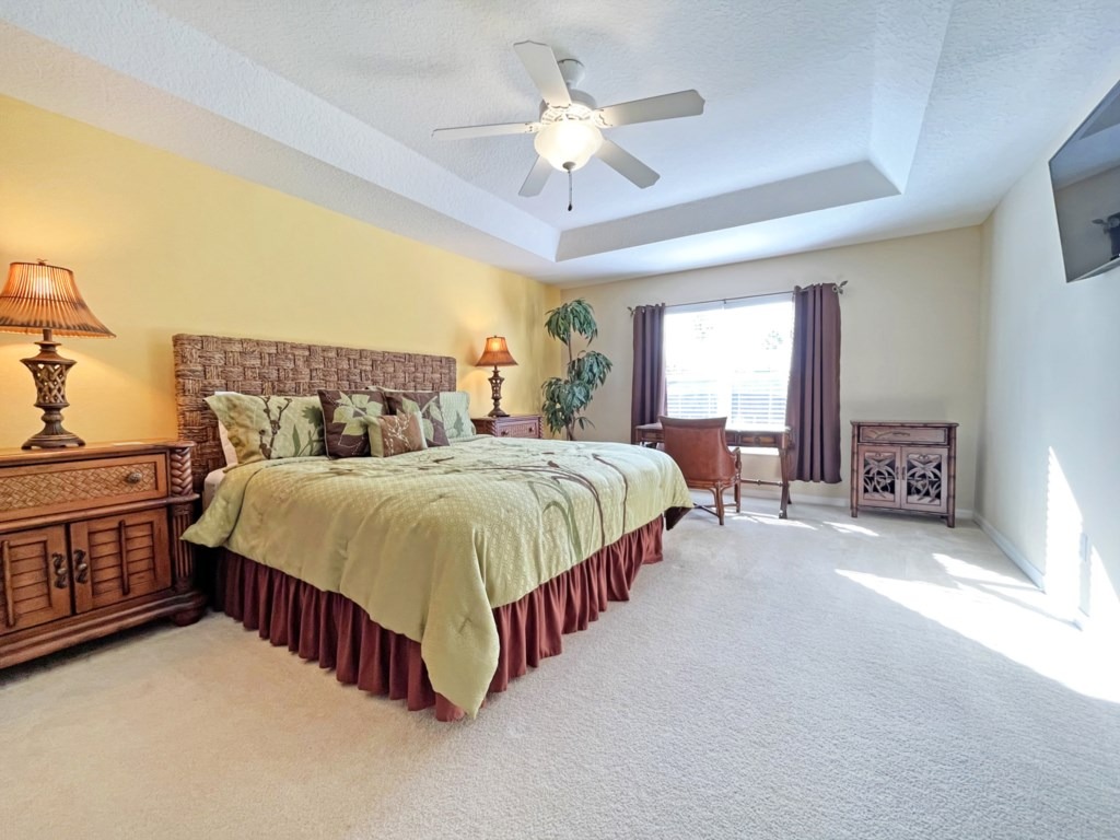11-MasterKingBedroom