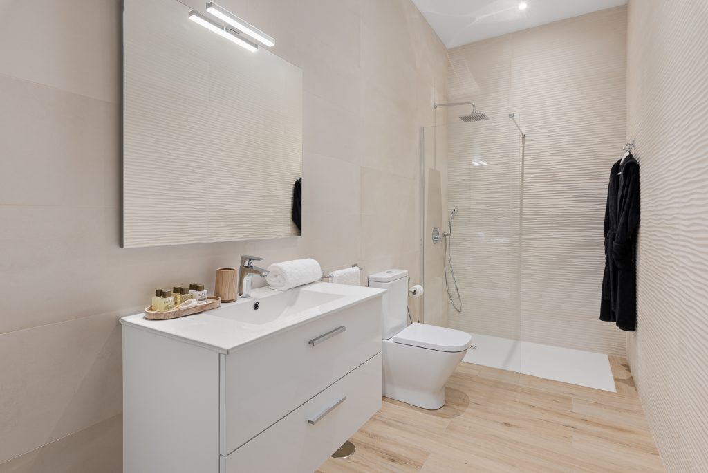 KARAT Villa Royal White-40