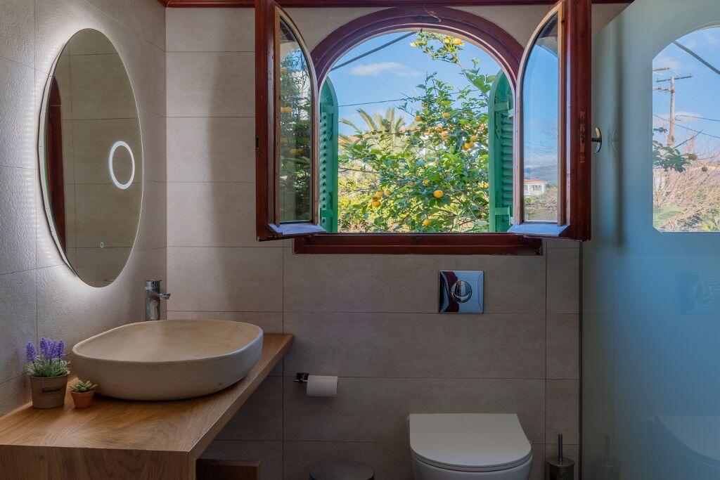 Villa-Amor-Agios-Sostis-Bathrooms-1900-1935-00001_1024_683.jpg