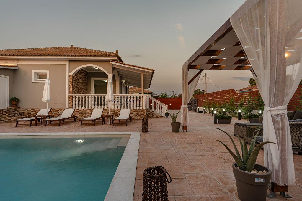Villa-Atlas-Laganas-Zakynthos-Greece-1024-576-004-2_1023_682-.jpg_1