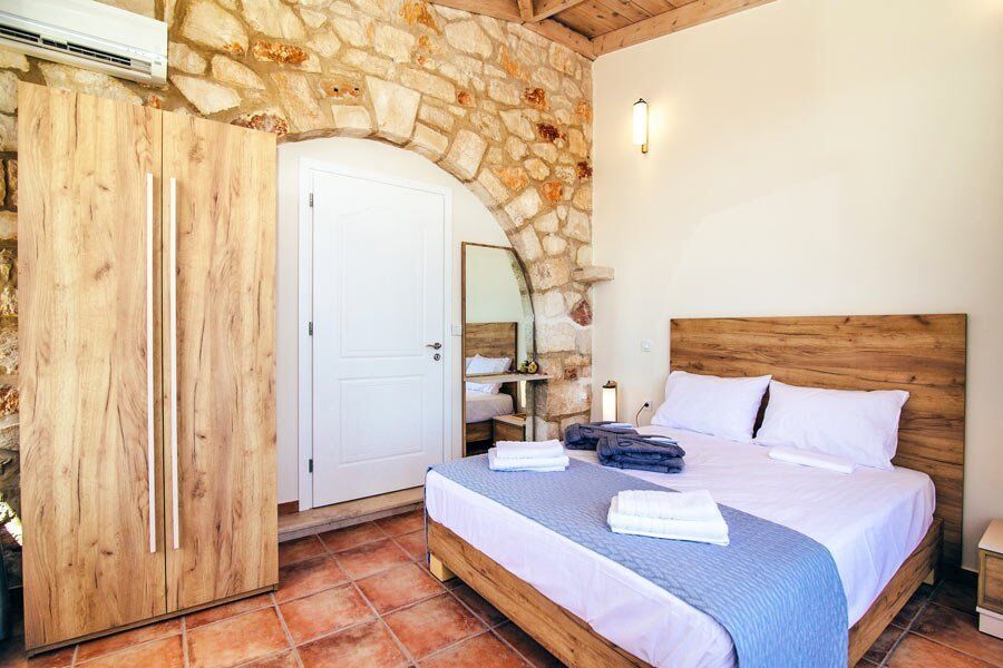 Villa-Vakis-Porto-Koukla-Zakynthos-Greece22.jpg
